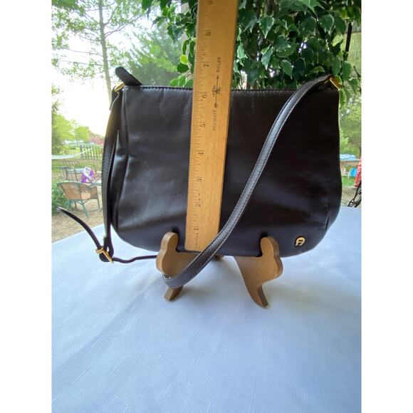 Etienne Aigner Dark Brown Leather Purse Crossbody Bag 10" X 7" VGUC - Picture 4 of 15
